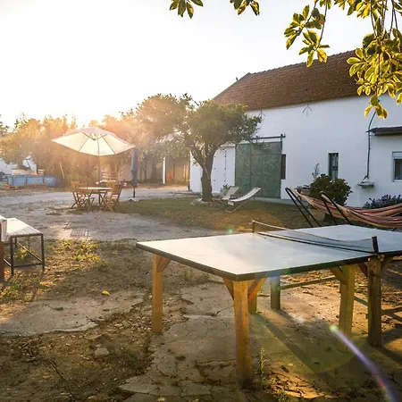 Garden - Private Guest house *
