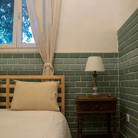 Garden - Private Guest house