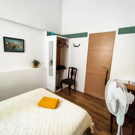Guest house Garden - Private Montijo